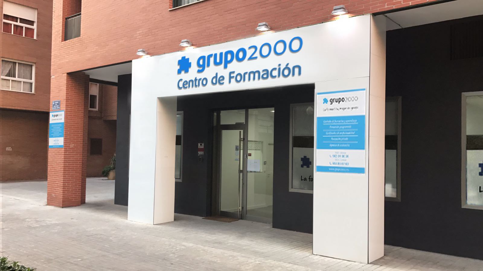 Centro de formación en Valencia de Grupo2000