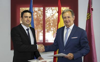 El Colegio de Graduados de Murcia firma un acuerdo con Grupo2000