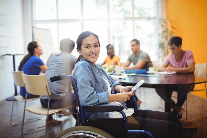 Curso de ventas en colaboración con la Fundación Deporte y Desafío