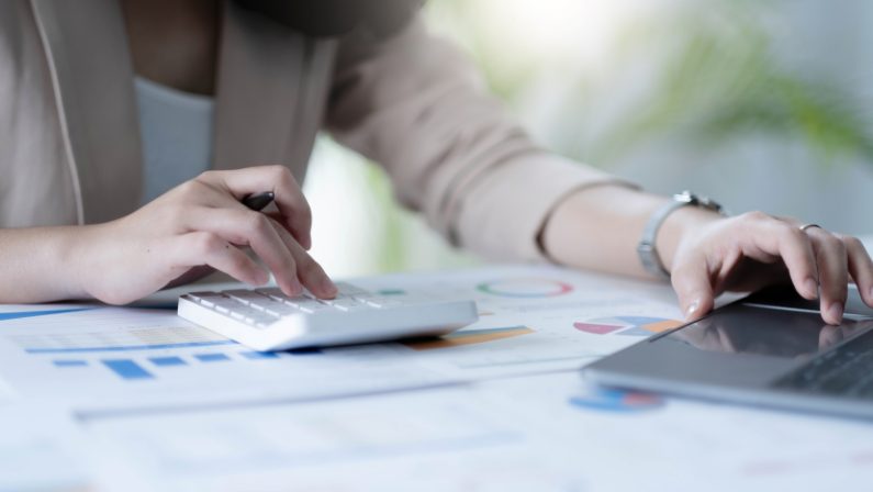 ¿Cómo poner precio a tus productos o servicios si eres autónomo?