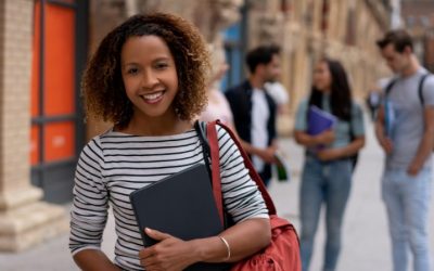 ¿Es posible solicitar el arraigo socioformativo antes de cumplir dos años en España?