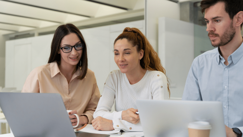 ¿Qué requisitos debe cumplir una empresa para contratar a alguien con contrato de formación?